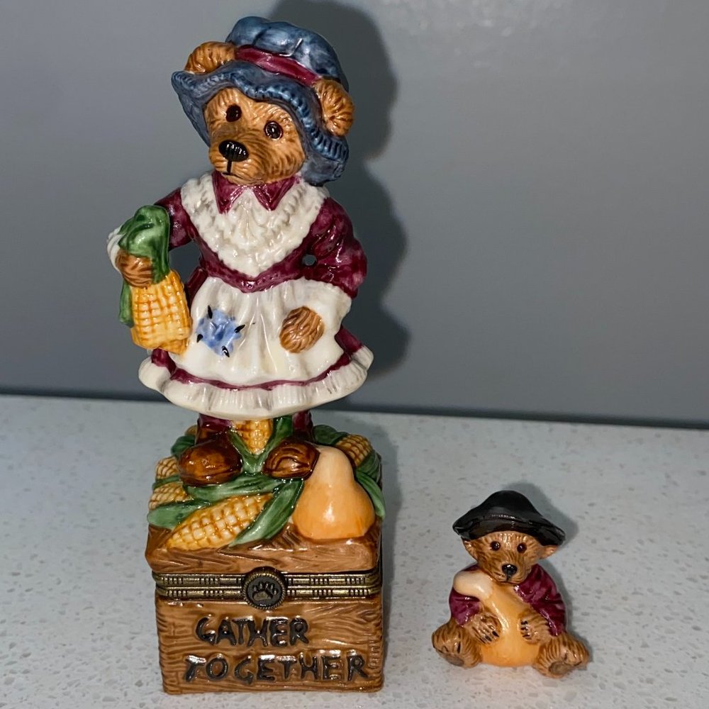 Vintage 1999 Boyds Bear THANKSGIVING Trinket Box